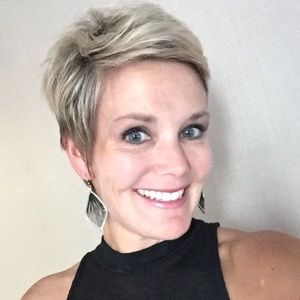 Meet your Posher, Cherie